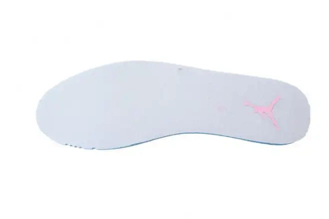 HYPE CT8527-116 4 Jordan White Retro Pink 0514